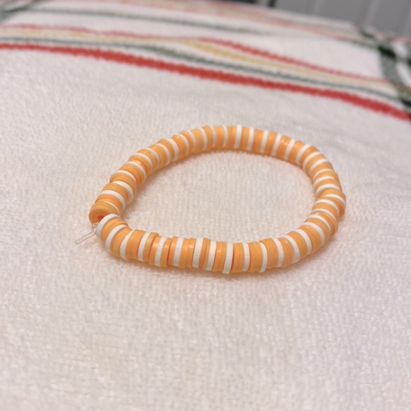 Orange and white bracelet - Picture 2 of 2